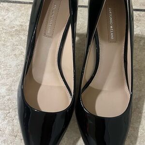 ANTONIO MELANI Black Heels with Rounded Toe and Medium Height